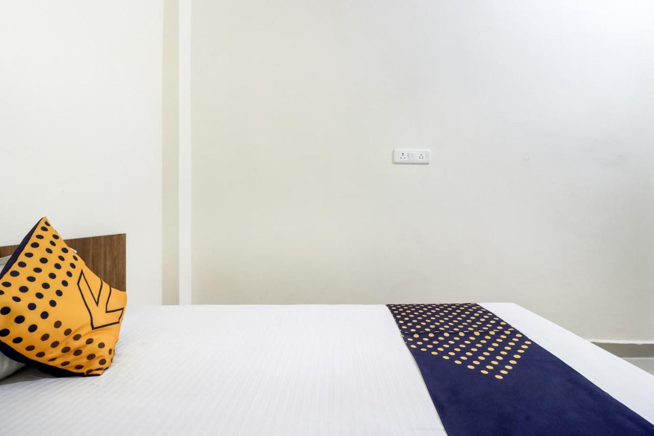 Oyo 40073 Yash Homestay Samarda Kaliāsot Zewnętrze zdjęcie