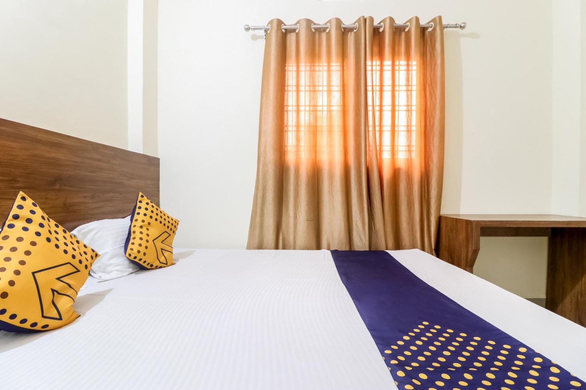 Oyo 40073 Yash Homestay Samarda Kaliāsot Zewnętrze zdjęcie