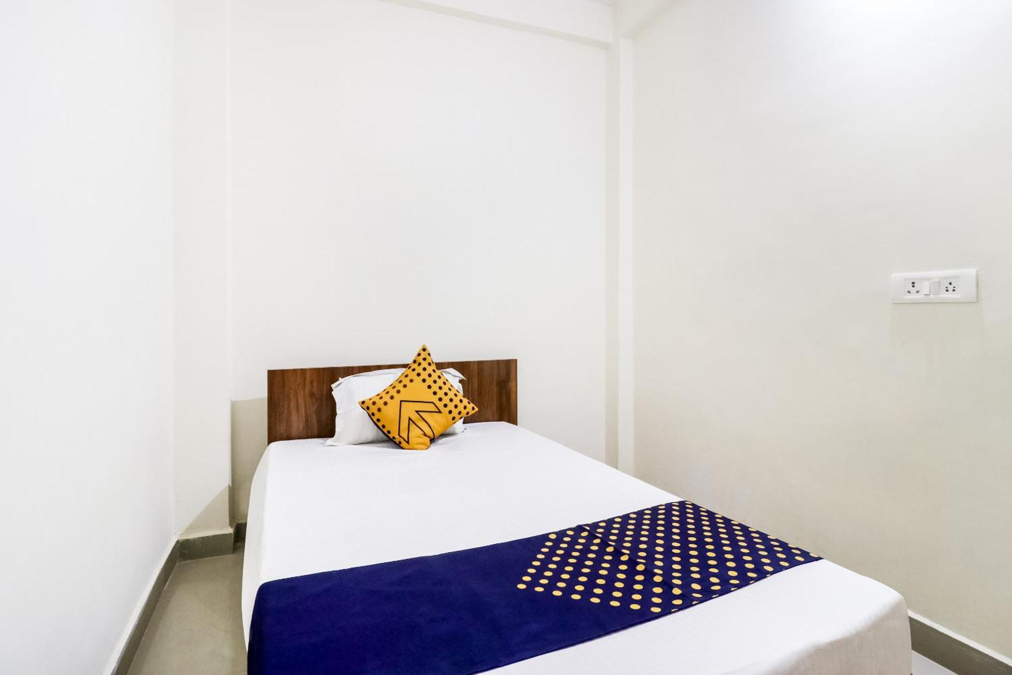 Oyo 40073 Yash Homestay Samarda Kaliāsot Zewnętrze zdjęcie