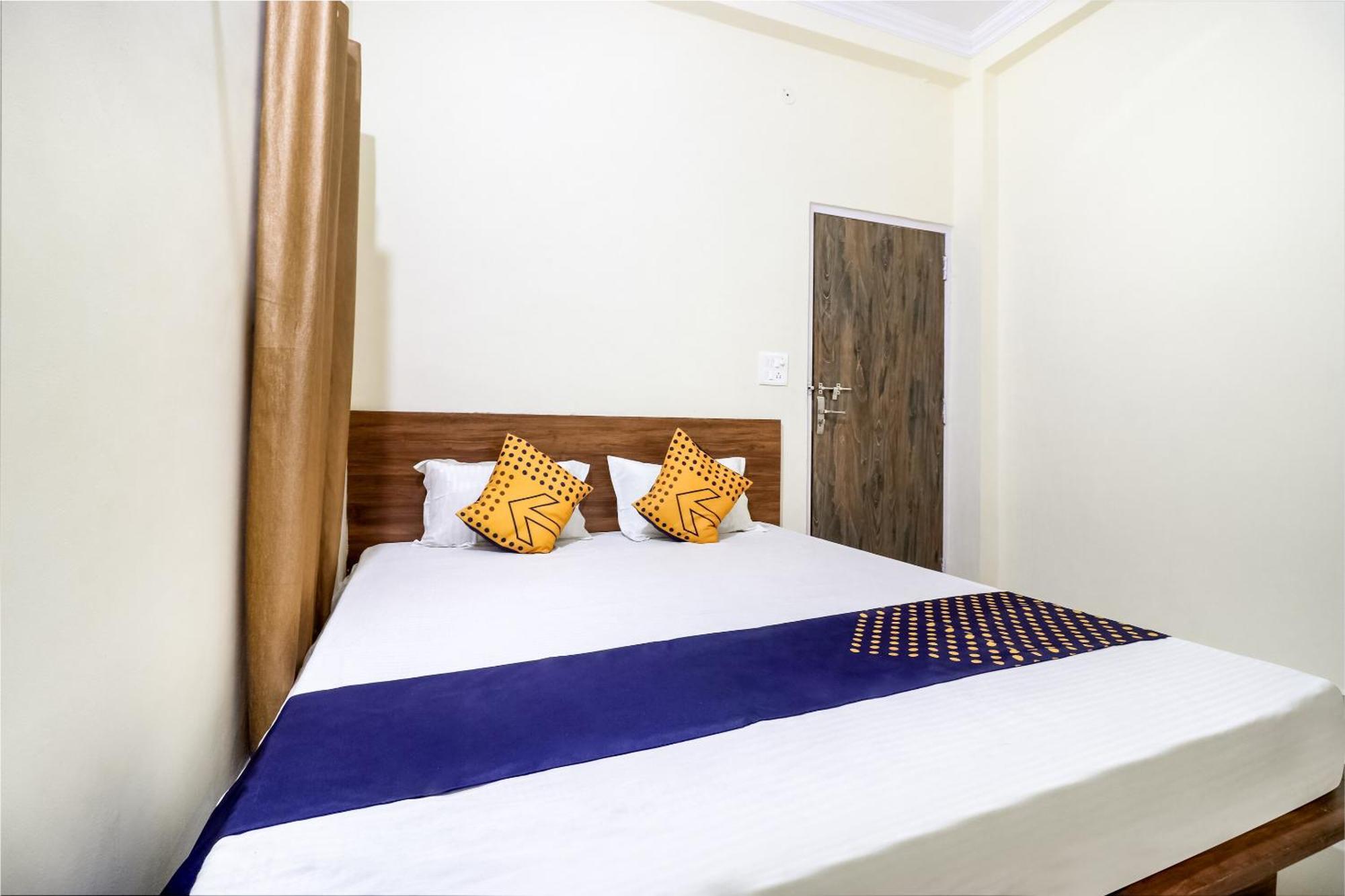 Oyo 40073 Yash Homestay Samarda Kaliāsot Zewnętrze zdjęcie